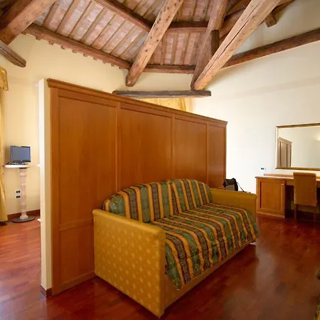 Alle Acque ホテル ロニーゴ